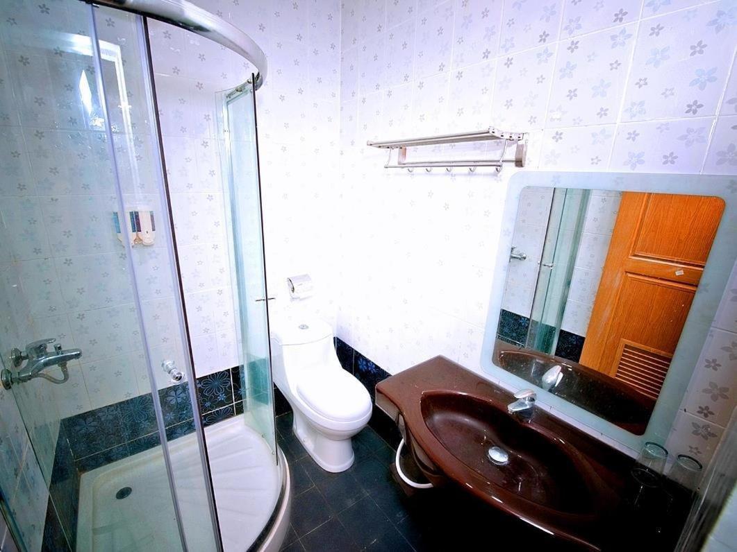 Hotel Bintang Indah Кота-Бару Экстерьер фото