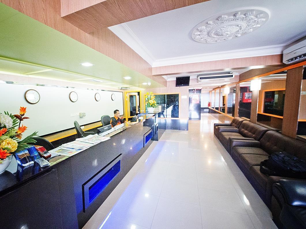 Hotel Bintang Indah Кота-Бару Экстерьер фото