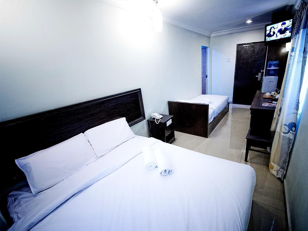 Hotel Bintang Indah Кота-Бару Экстерьер фото